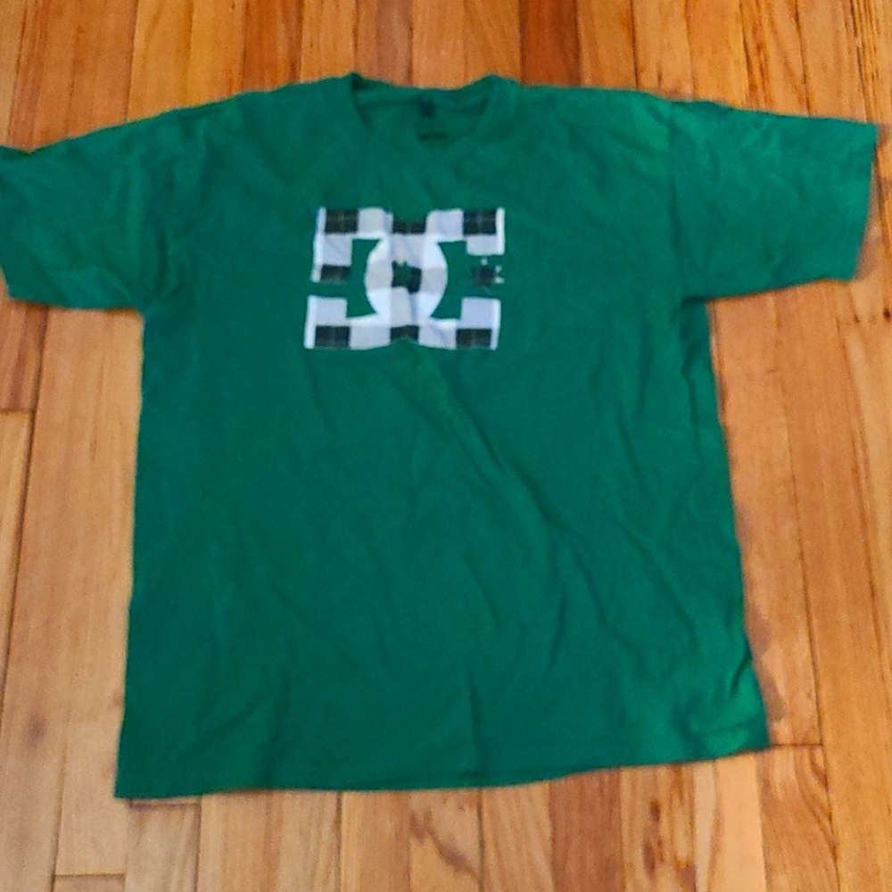 T shirt Large
